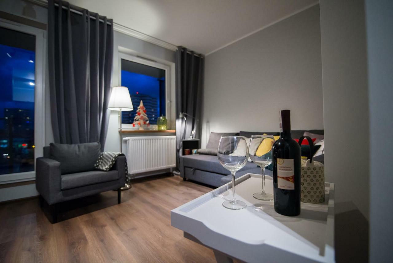 Katowice City Centre Apartment מראה חיצוני תמונה